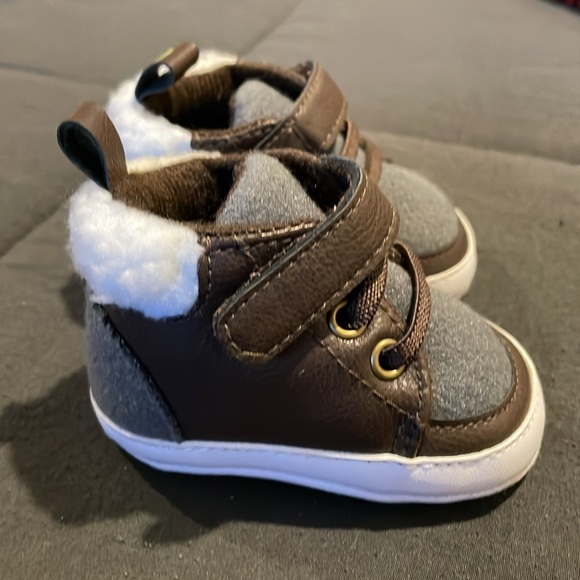 Newborn baby soft soles boy boots from First Step - Picture 4 of 6